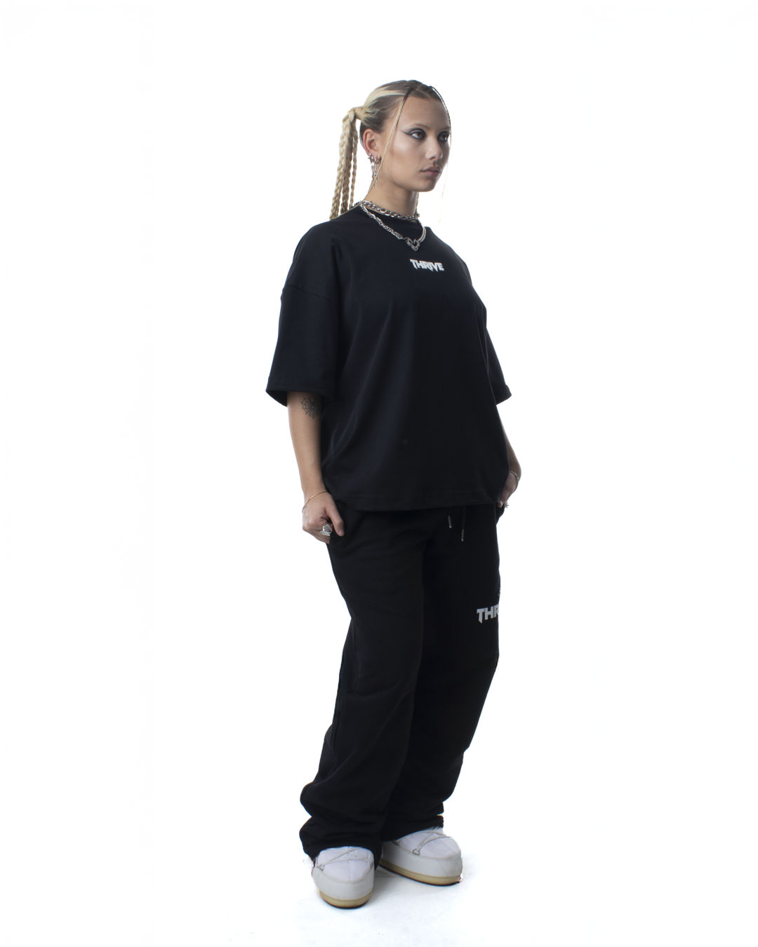 Rhinestone T-Shirt Negra - Star Dust