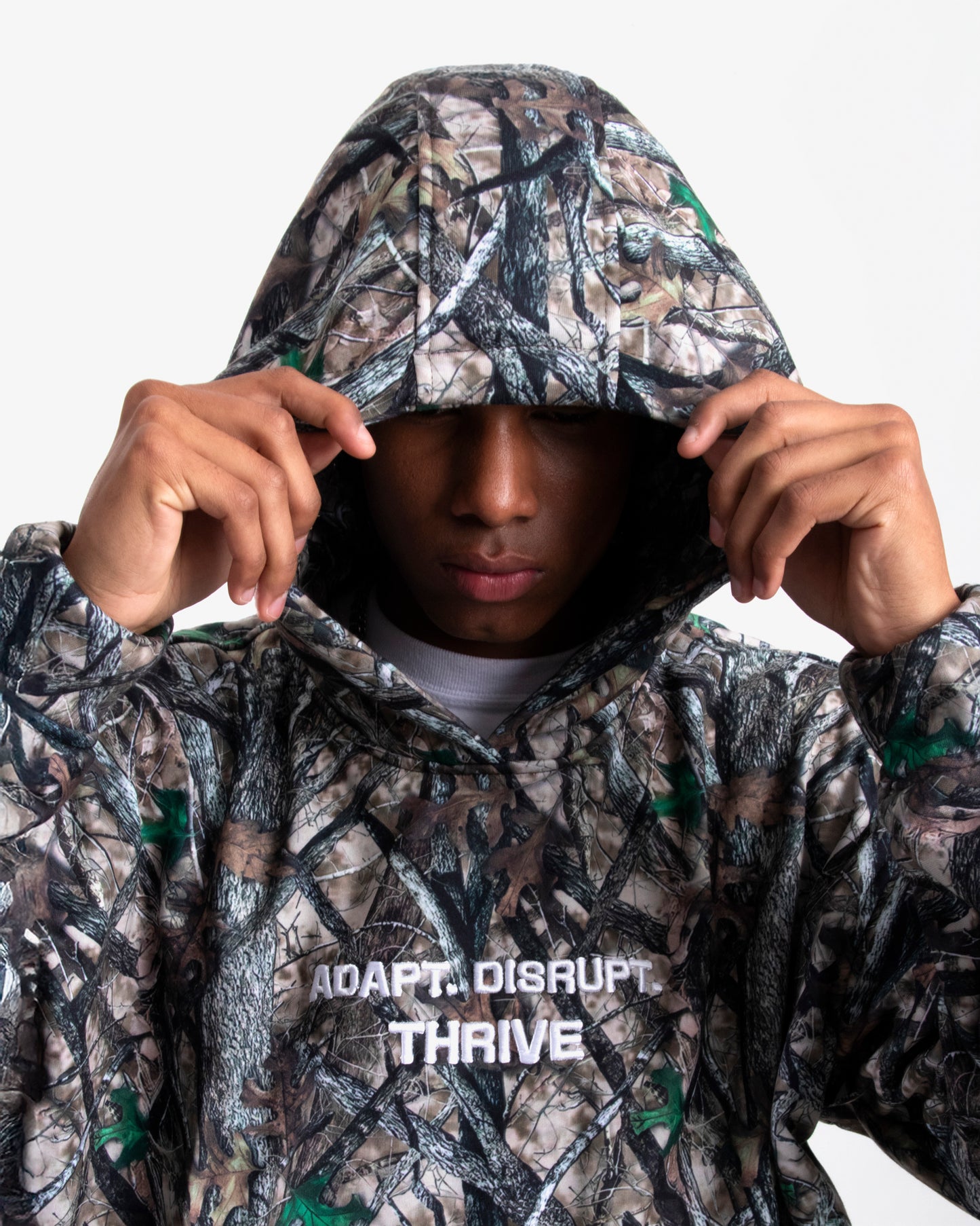 Misaligned Reality Hoodie/Buzo - Camø Kore