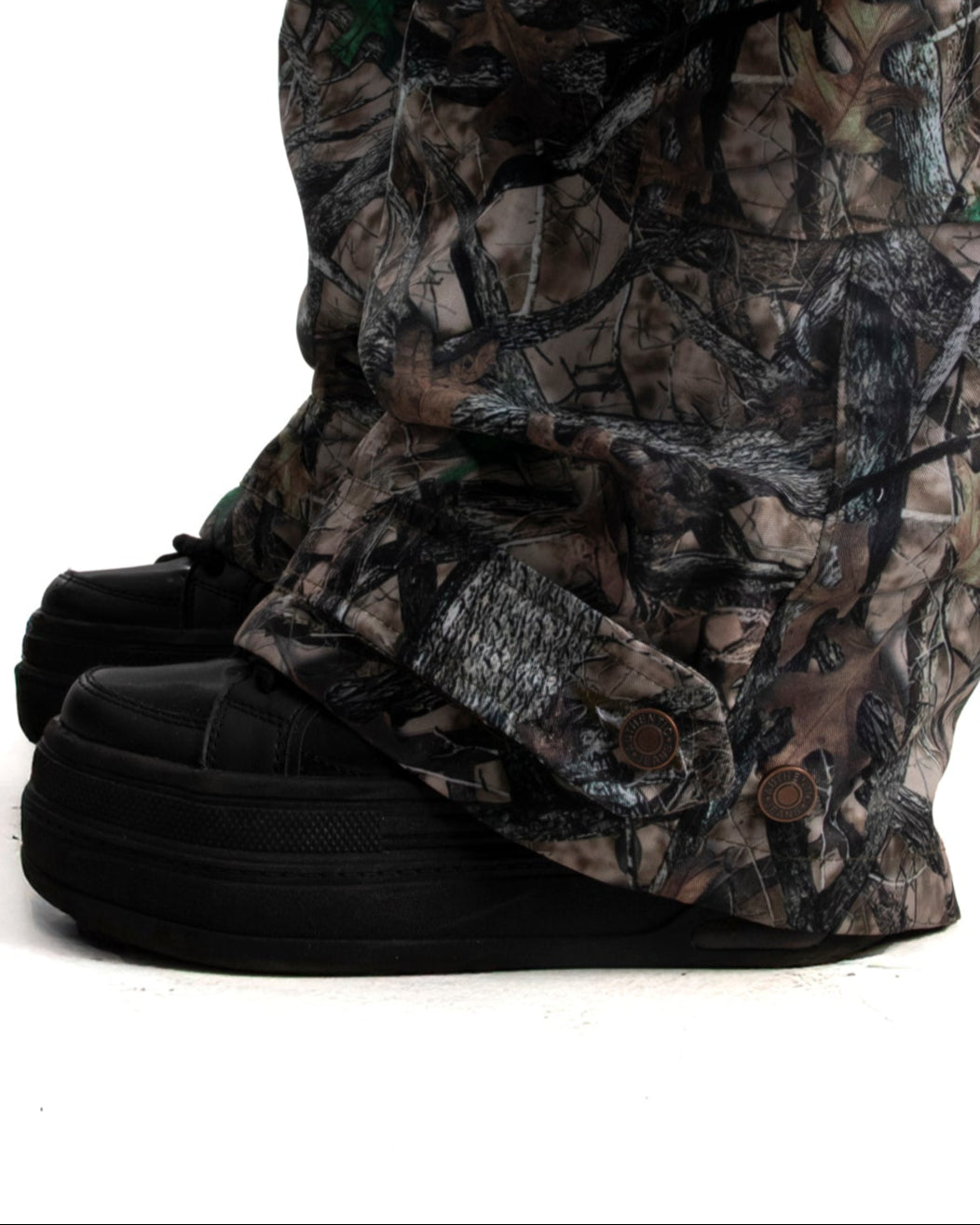 Pantalón/Jorts Cargo - Camø Kore