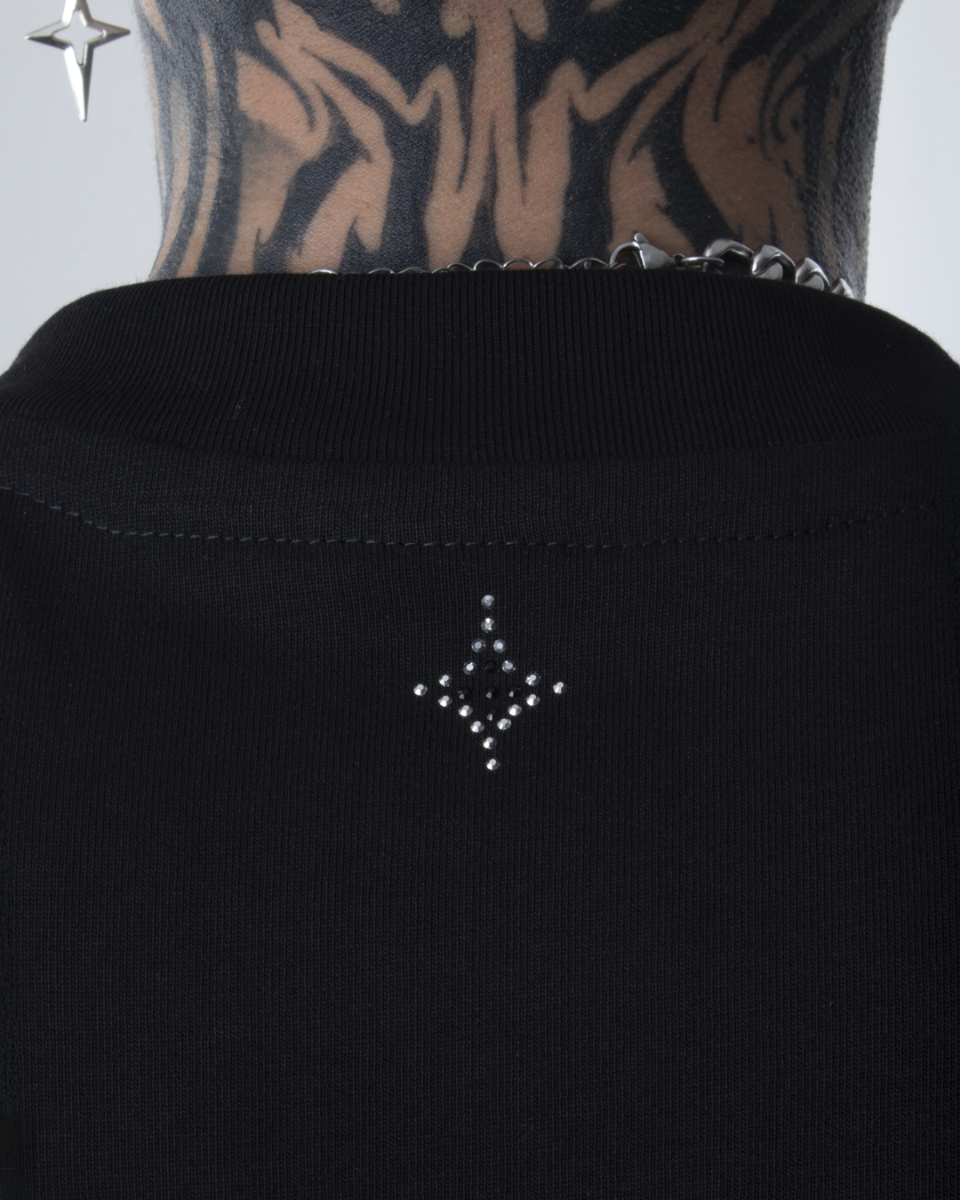 Rhinestone T-Shirt Negra - Star Dust