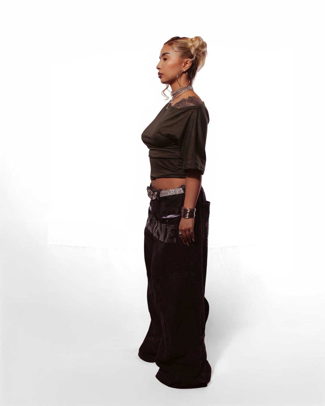 Camiseta Off Shoulder - Capsule 1
